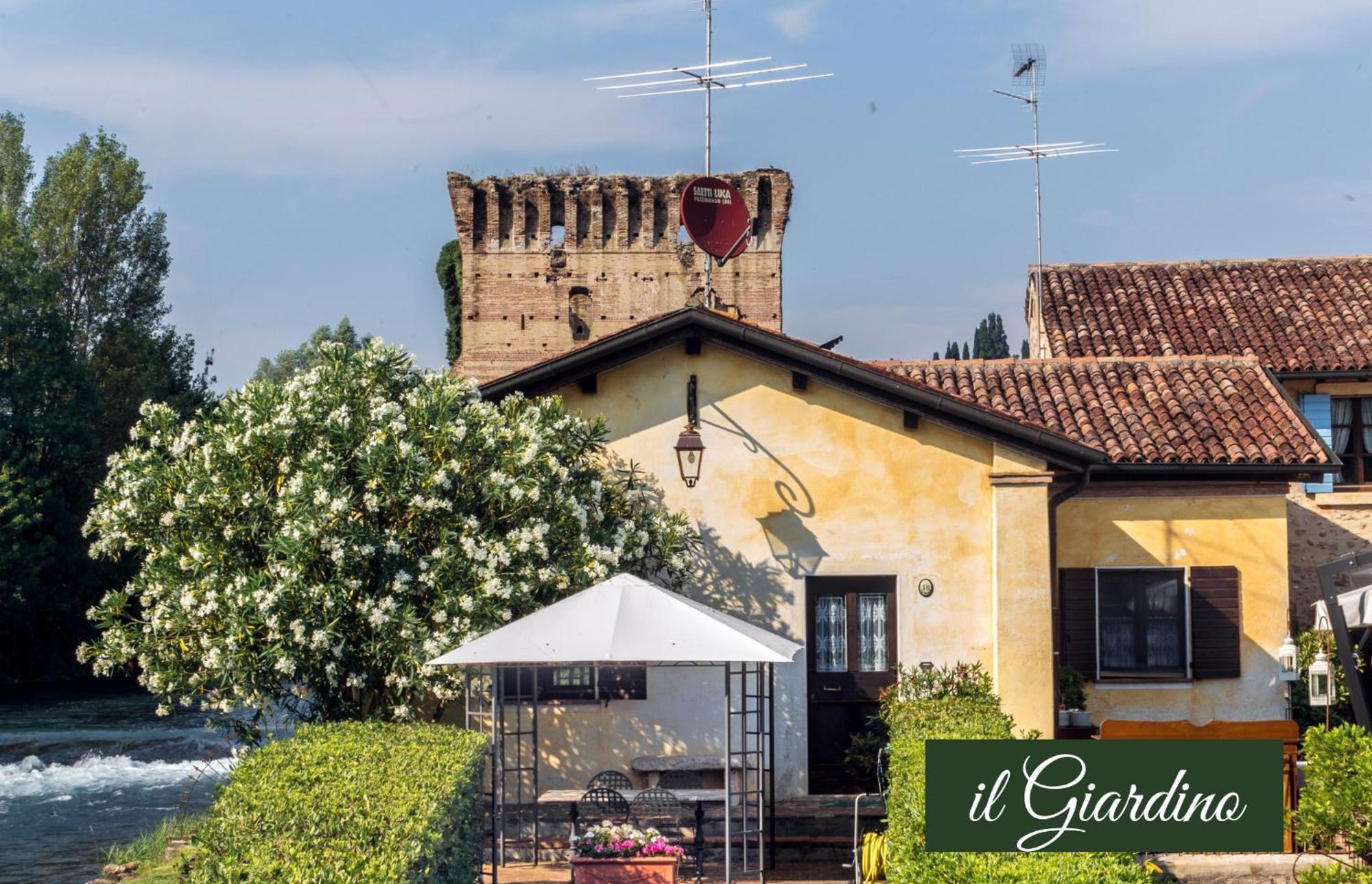 וליג'יו סול מיניציו Il Borghetto Vacanze Nei Mulini חדר תמונה